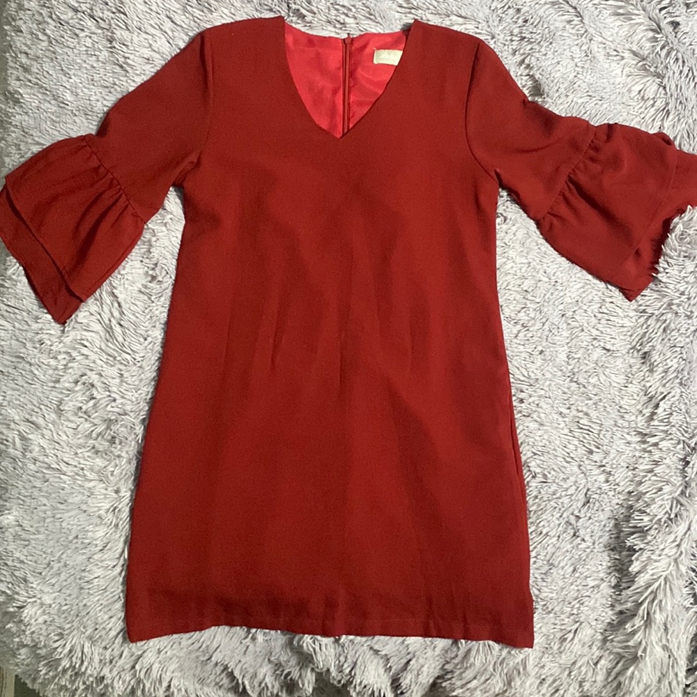 Xs red dress